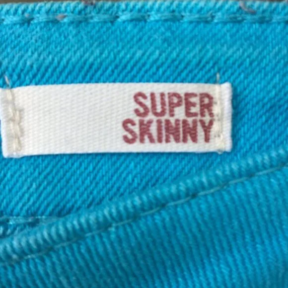 ARIZONA JEAN CO Bright Blue Skinny Jeans - Picture 4 of 7